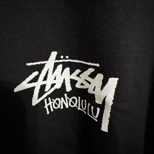 NWT EXCLUSIVE STUSSY HONOLULU Black Tshirt size XL